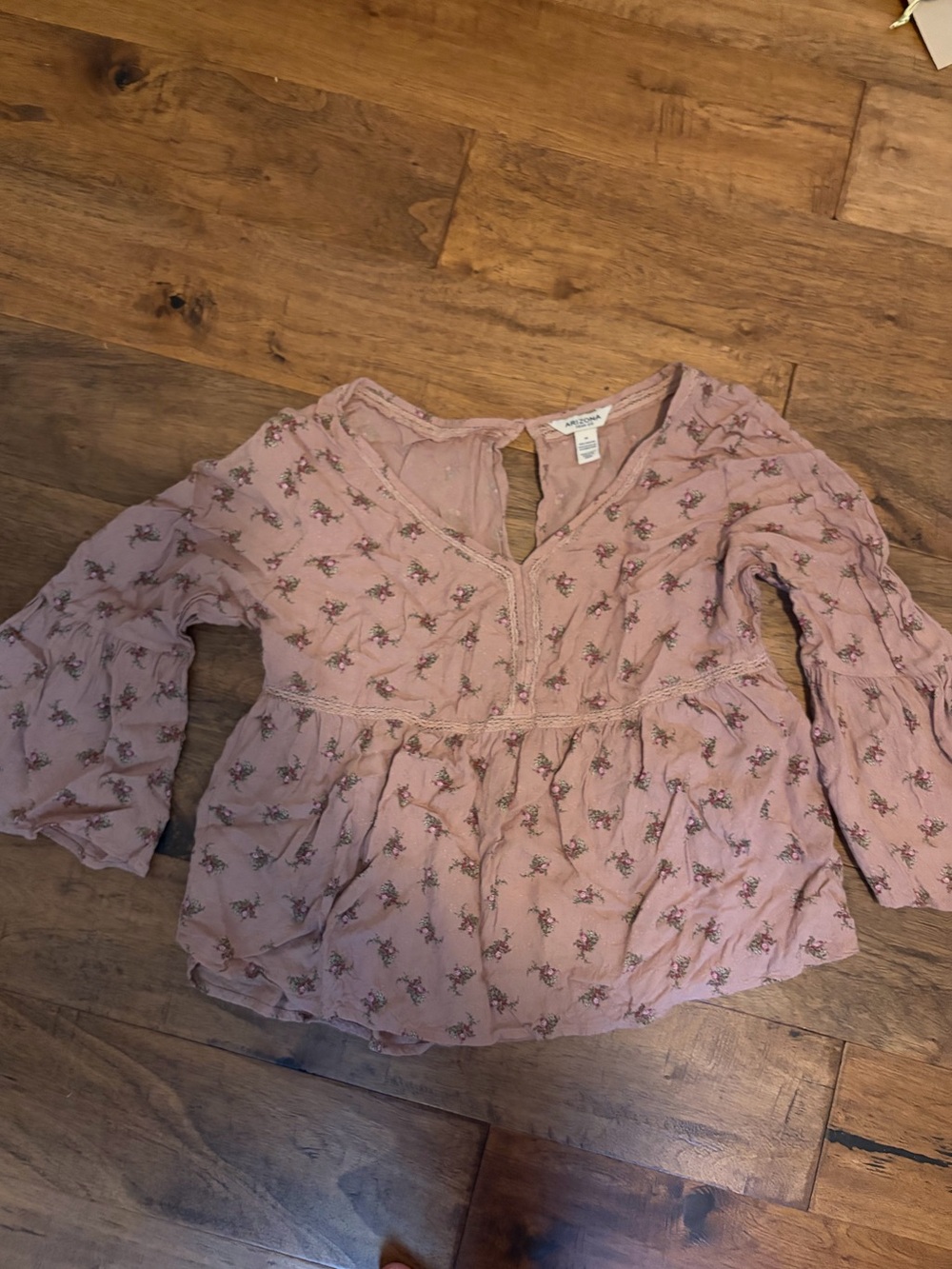Arizona Jean Co. Floral Blouse